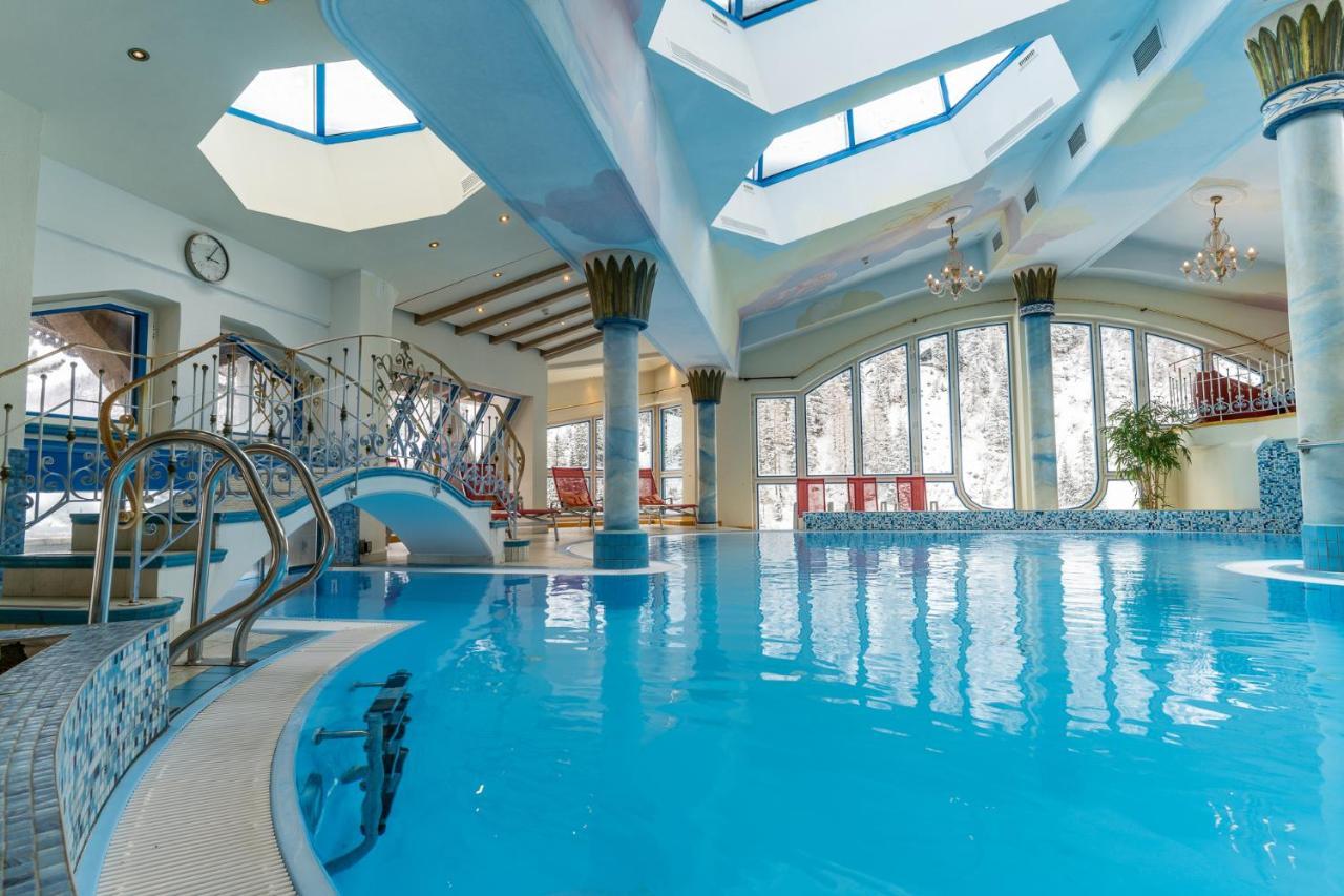 Hotel Neuhinter图克斯 外观 照片